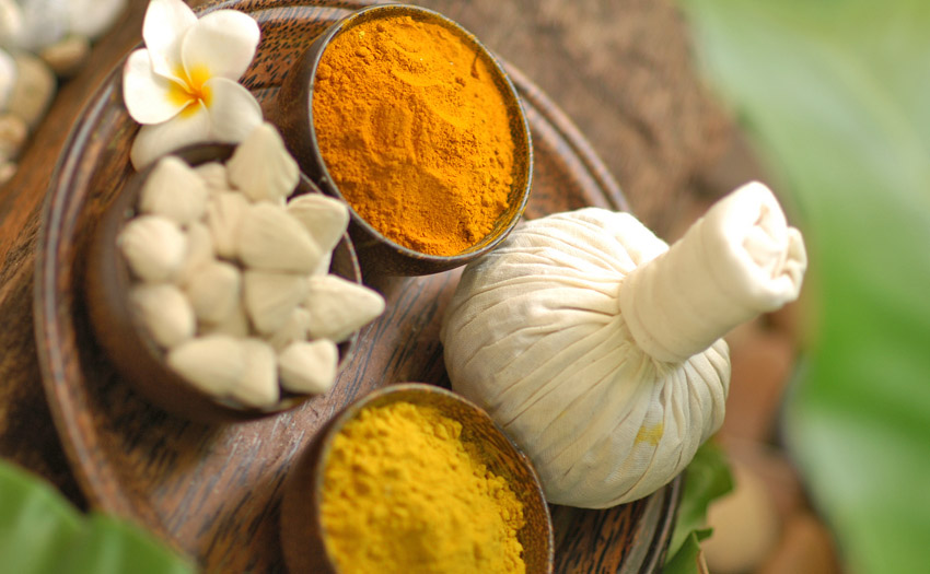 The Many Uses of Natural Herbal Remedies and Oils